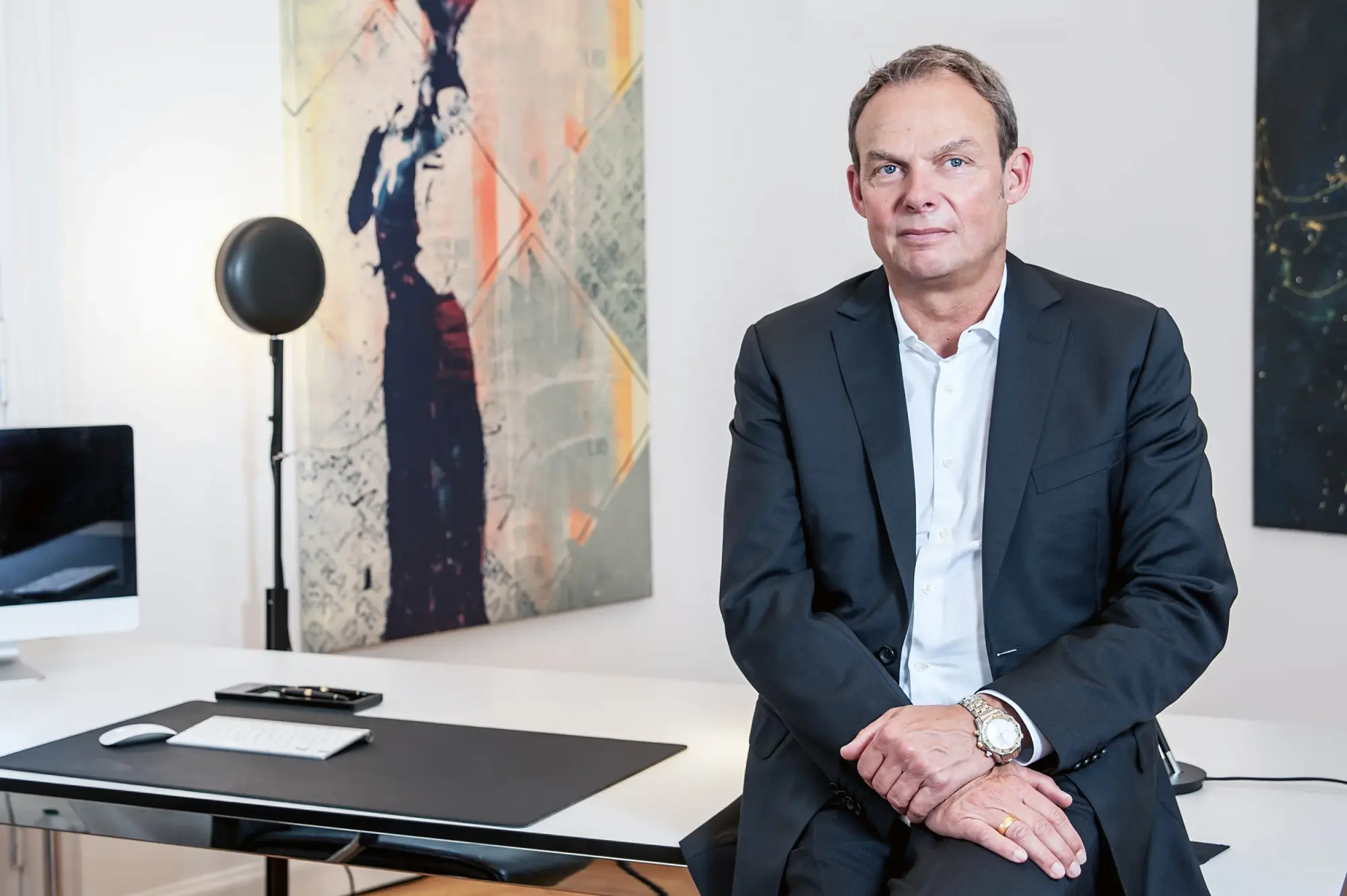 Rechtsanwalt Michael Böcker im Büro